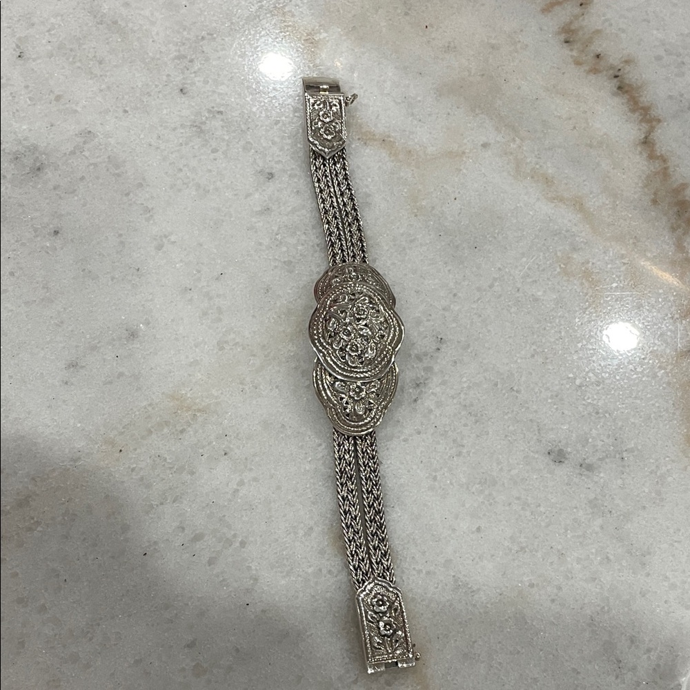 Elegant Silver Bracelet (Sterling Silver)